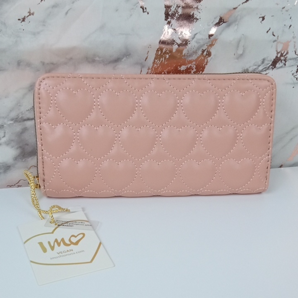 👜🍒 Imo Pink Quilted Heart Zip Around Wallet